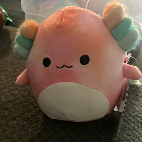 Aksel the axolotl squishmallow NWT 5 inches - Picture 1 of 2